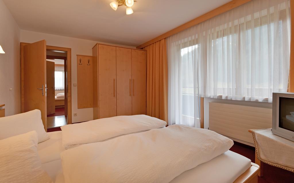 Gasthof Appartement'S Staffnerhof Kössen Dış mekan fotoğraf
